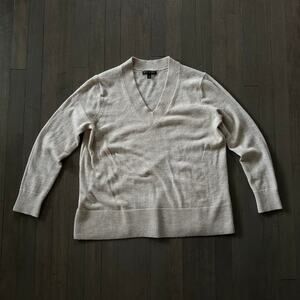 Oatmeal v neck sweater